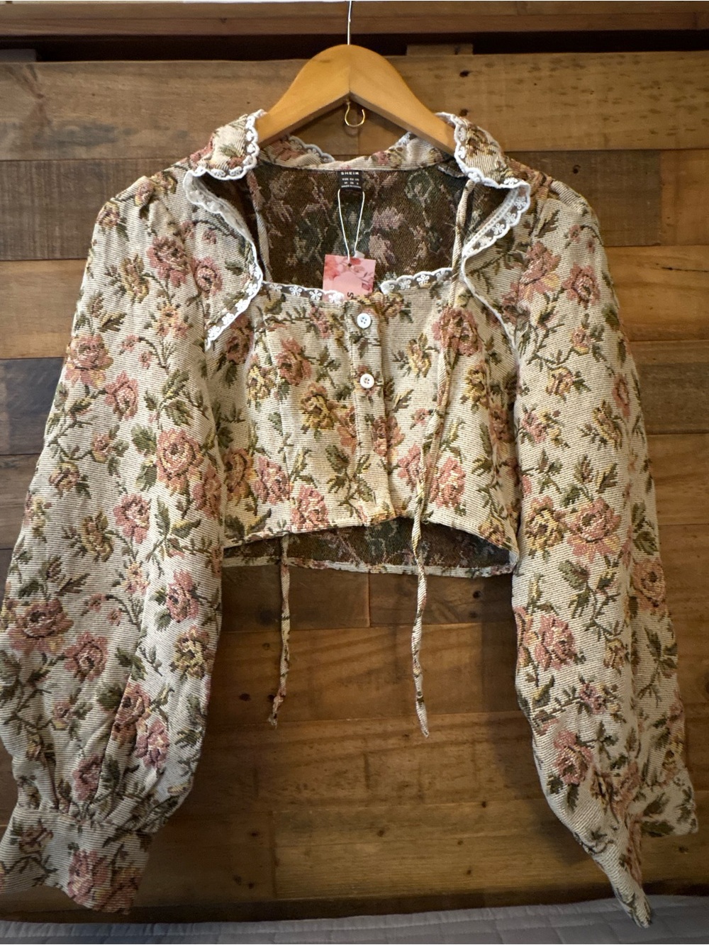 Cropped Floral Lace-Trim Button Front Top - Beige/Pink/Green